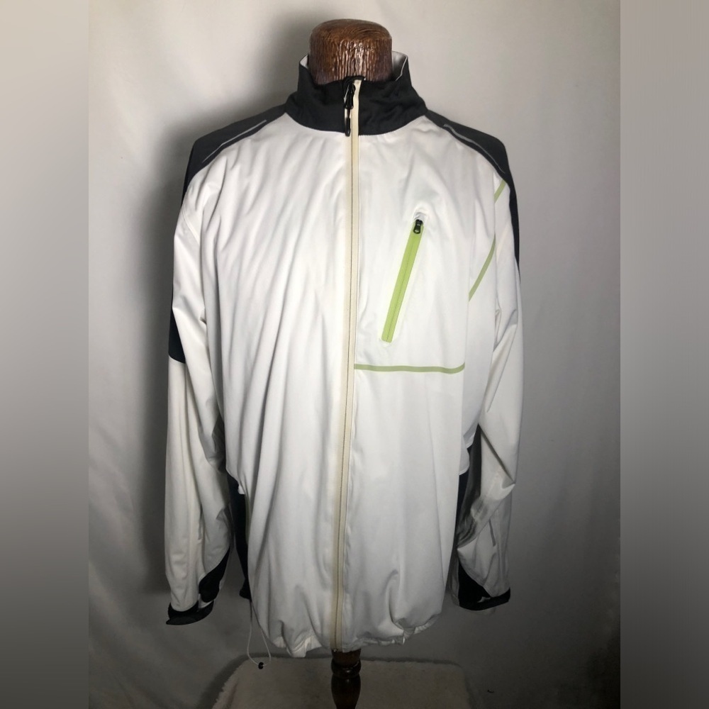 Mens White & Black Summer Jacket. Second Skin. Size Large.